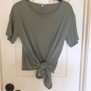Charlotte Russe Tie Front Cropped Tee